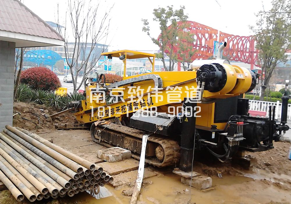 379南秀村拉管置换管道